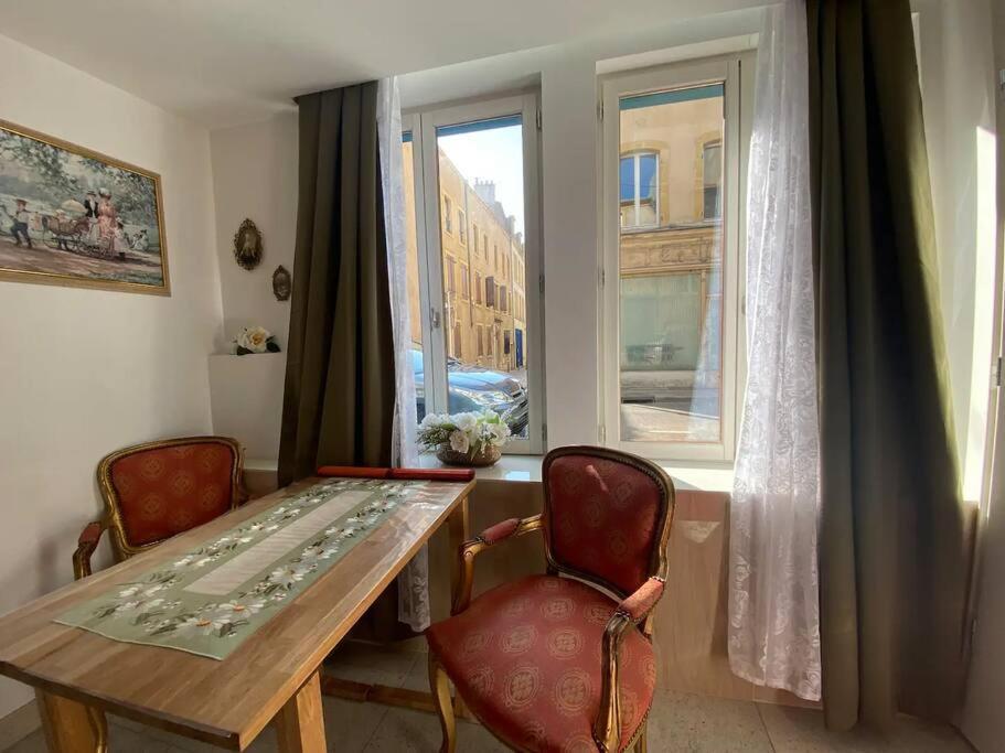 Ravissant Shabby Chic Au Centre De Metz Apartment Exterior photo
